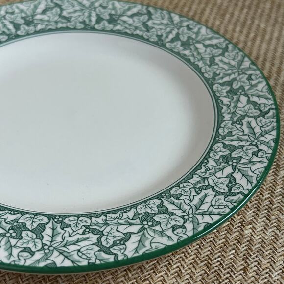 Spode Holly Tree 6" Plate Green Ivy Holly Pattern England Vintage - Picture 1 of 6